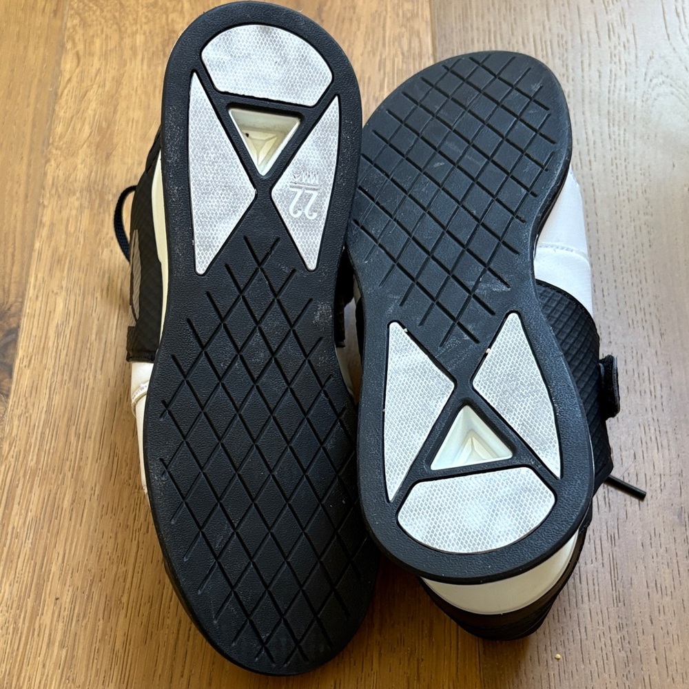 NWOT Power lifting shoes - Picture 9 of 9